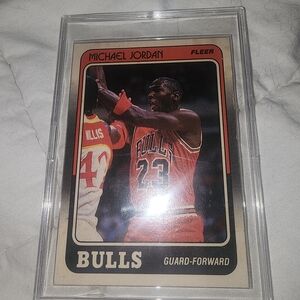 Fleer Bulls Basketball Card